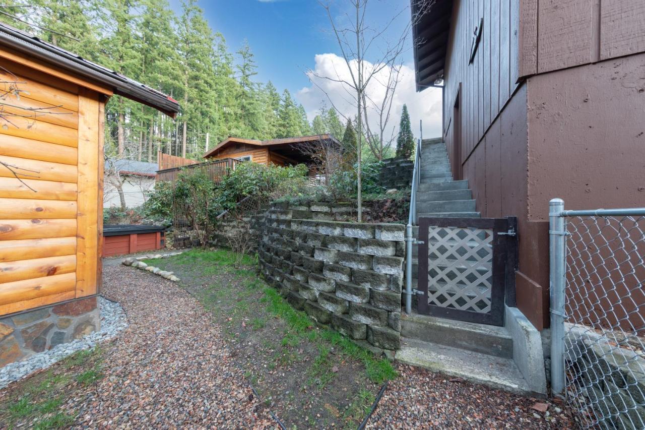Koi Story Cabin On The Lake - Waterfront, Near Bike Trail Maple Valley Exterior photo