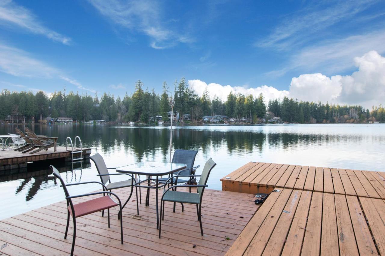 Koi Story Cabin On The Lake - Waterfront, Near Bike Trail Maple Valley Exterior photo