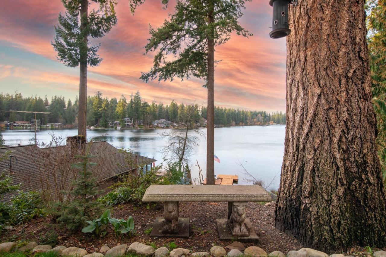 Koi Story Cabin On The Lake - Waterfront, Near Bike Trail Maple Valley Exterior photo